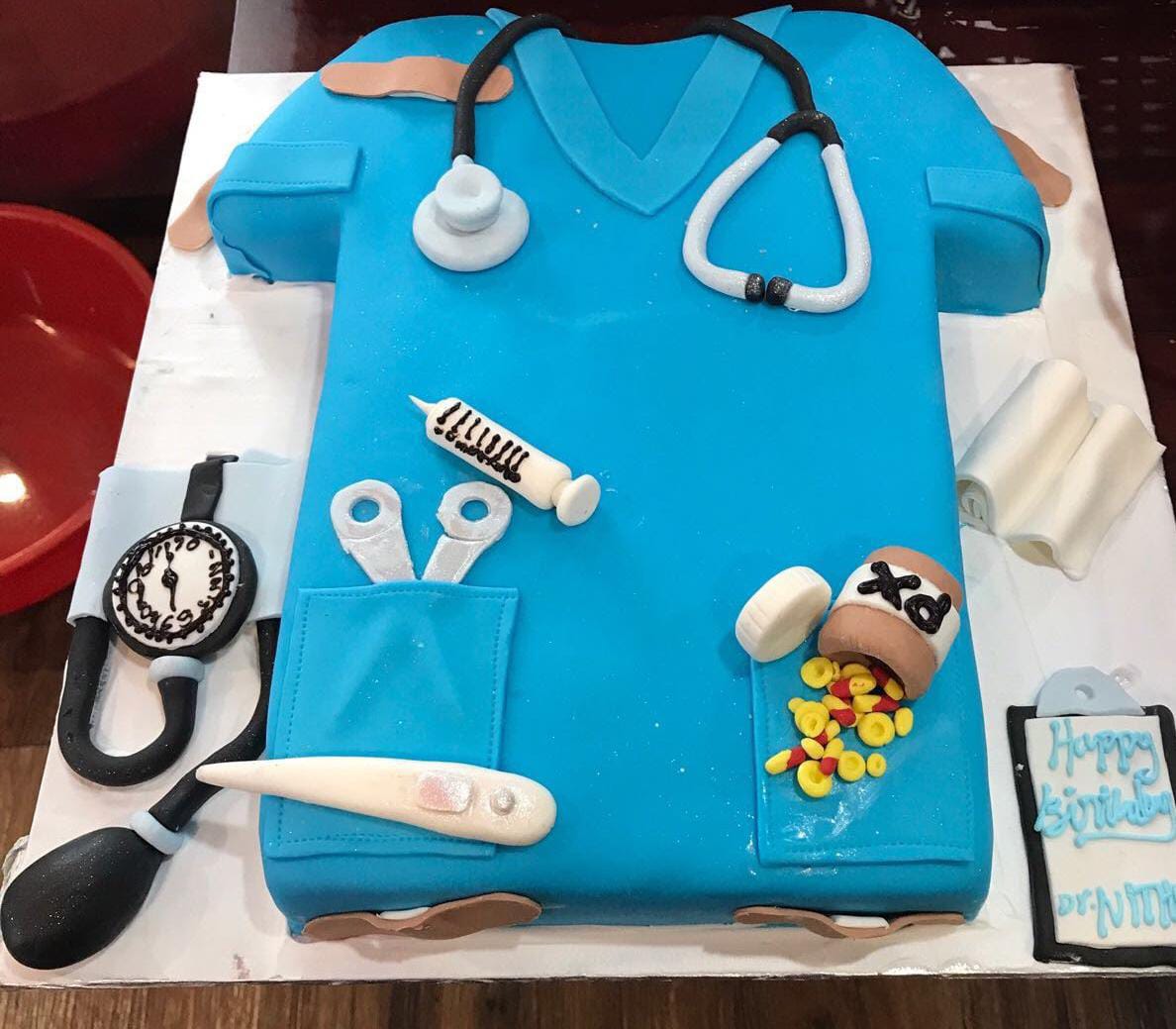Surgeon Cake