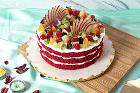 Red velvet fruit cake