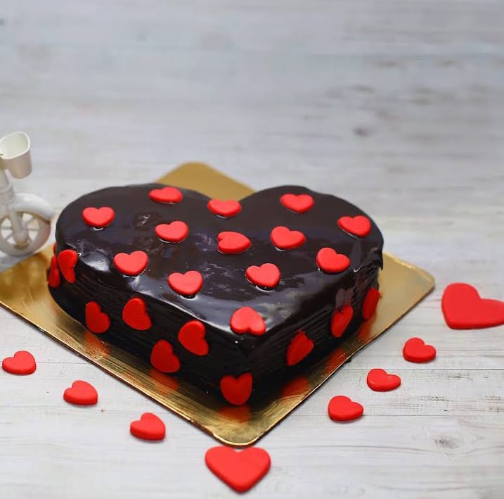 Heart Shape Cake