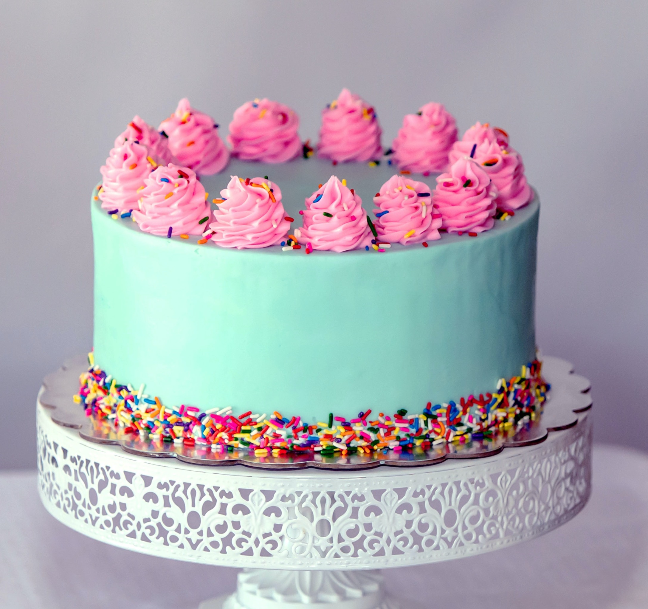 Vanilla Sprinckles Cake